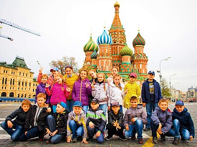 Приём в Москве для школьных групп